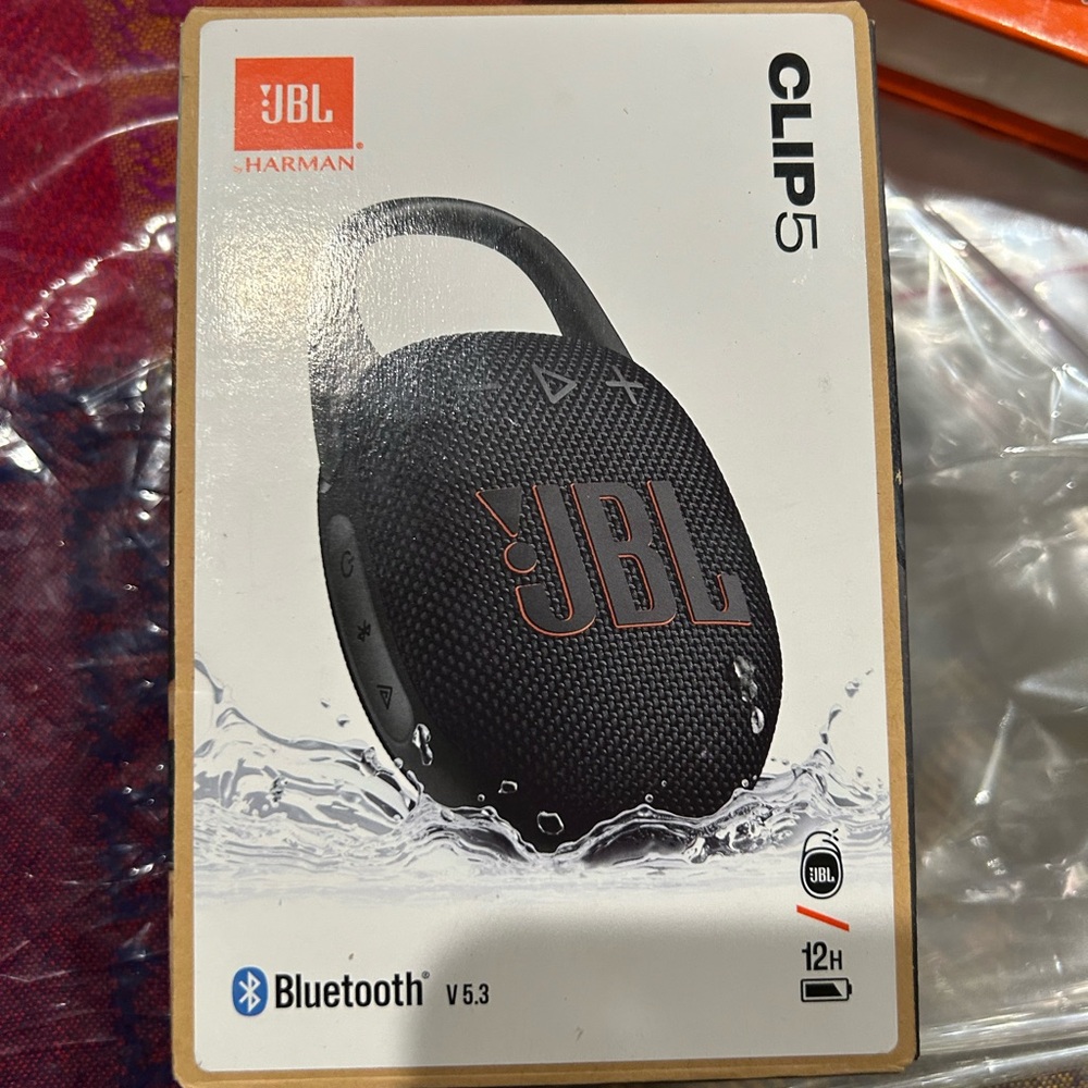 Brand new amazing speaker